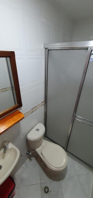 Koupelna v ubytování Hotel Picasso 70