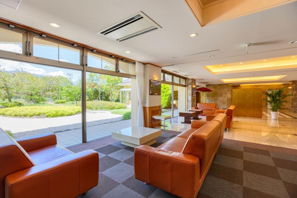 Posezení v ubytování Fuji Matsuzono Hotel