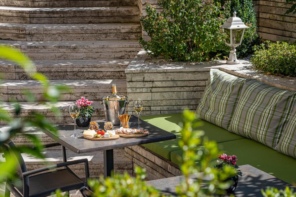 Nápoje v ubytování Villa Tell rooms and suites
