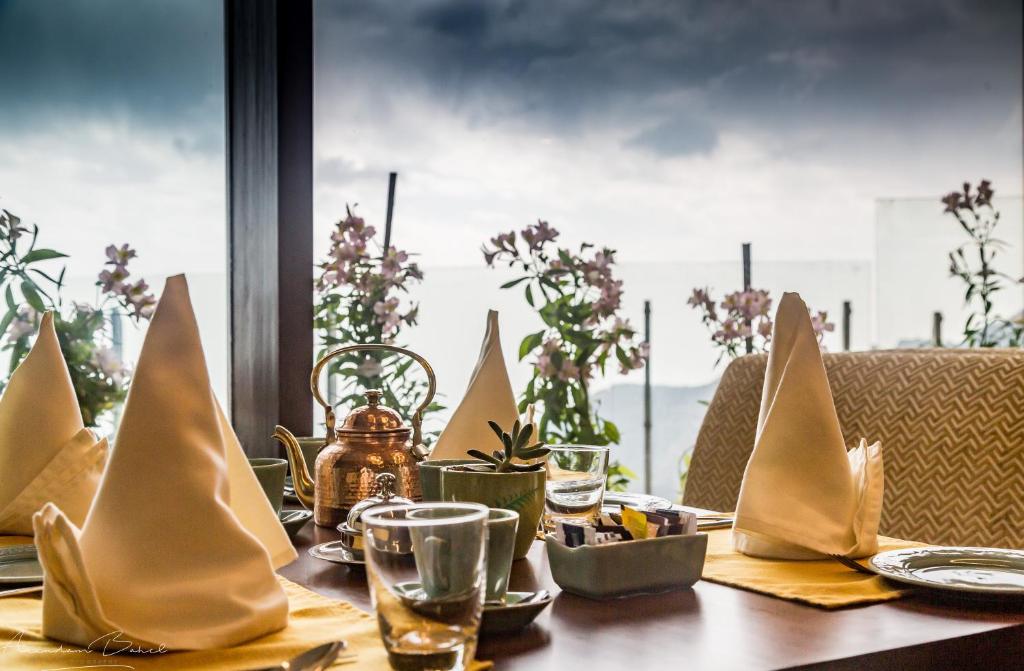 Fotografie z fotogalerie ubytování The Fern Brentwood Resort, Mussoorie v destinaci Mussoorie