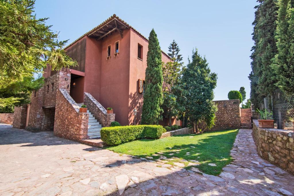 Villa Terra Mare, Vari – Updated 2024 Prices