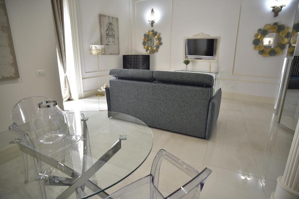 Home dentro il teatro - 15