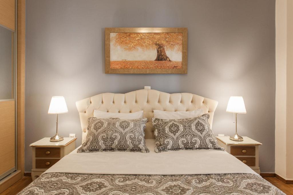 Nicholas Point Apartments and Rooms - Appartement Met Balkon