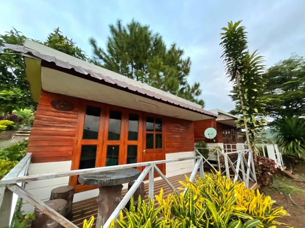 ภูน้ำทิพย์ รีสอร์ท - Bungalow Familial
