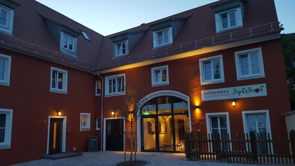 Exteriér nebo vchod ubytování Schieners Hotel & Apfelhof Apartments