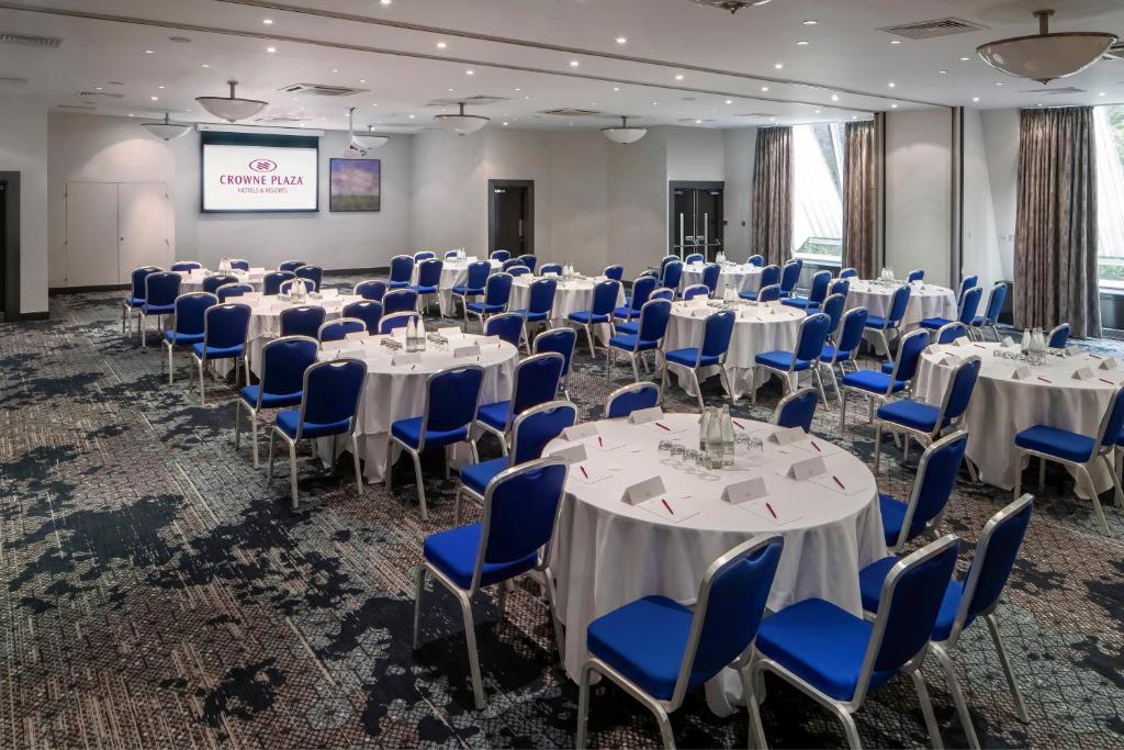 Crowne Plaza Harrogate by IHG - Resim 19