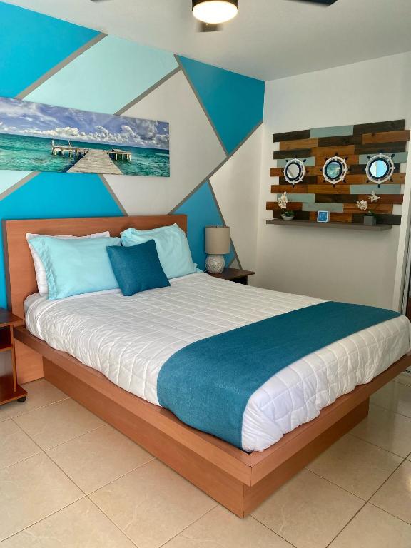 Aqua Marina Beach Club - Habitación De La Reina