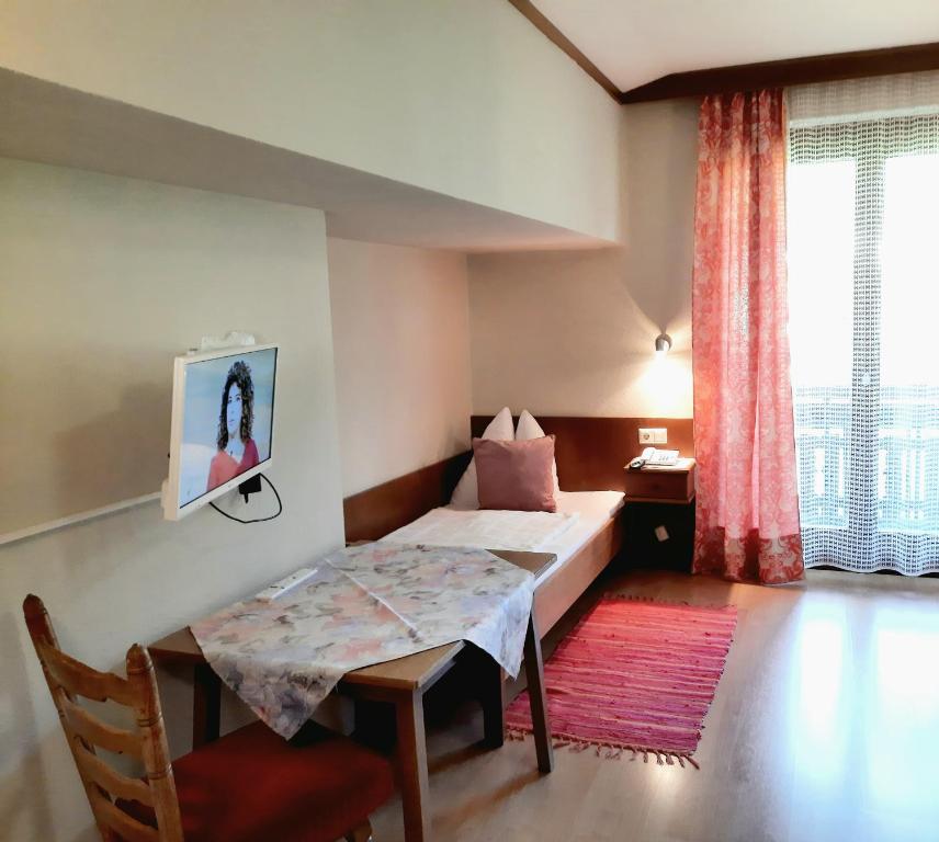 Łóżko lub łóżka w pokoju w obiekcie Apartments Edenhof