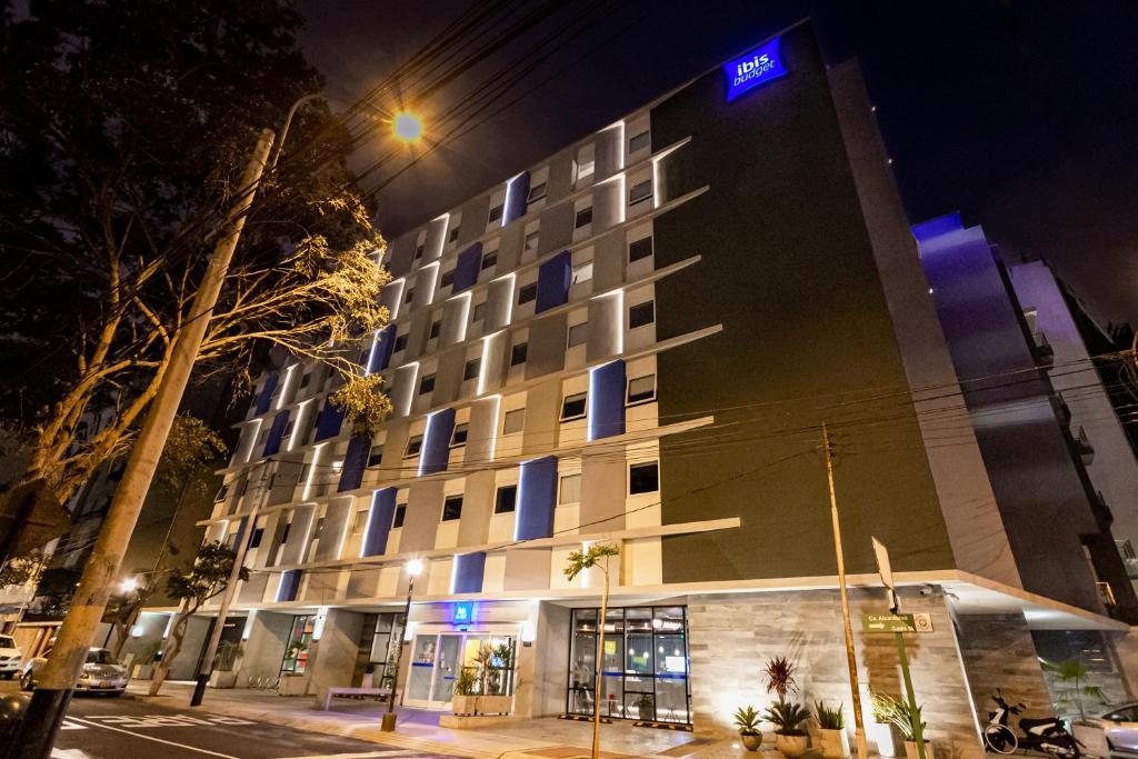 O edifício onde o hotel está situado