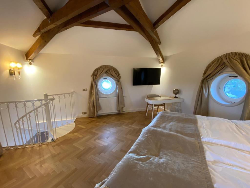 Hotel & Restaurant Chateau Trnová - Two-Bedroom Suite