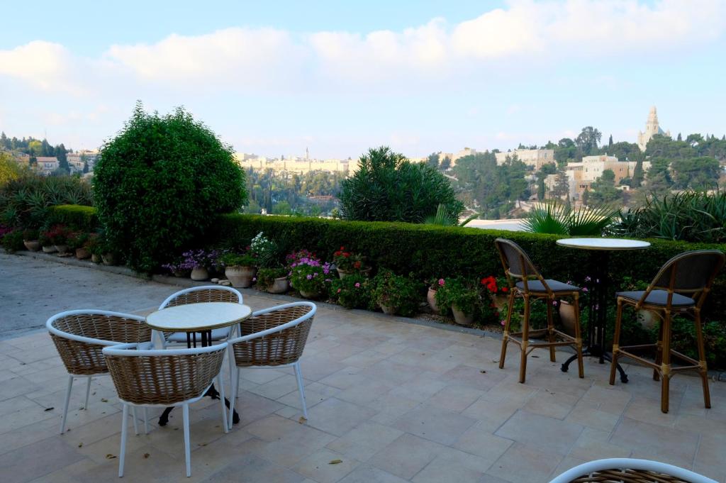 מרפסת או טרסה ב-Scots House Hotel