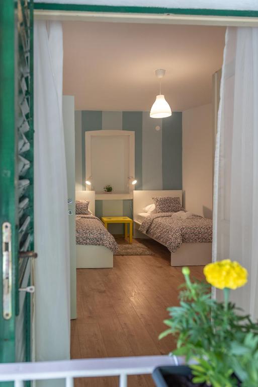 Posedenie v ubytovaní House POLUS