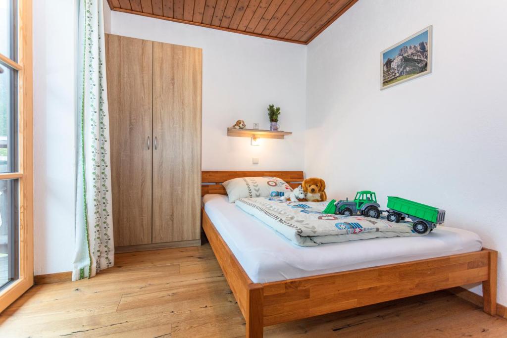 Postel nebo postele na pokoji v ubytování Ferienwohnungen Weberbauer