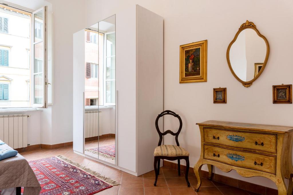 Zdjęcie z galerii obiektu Borgo Stretto Bright Apartments w Pizie