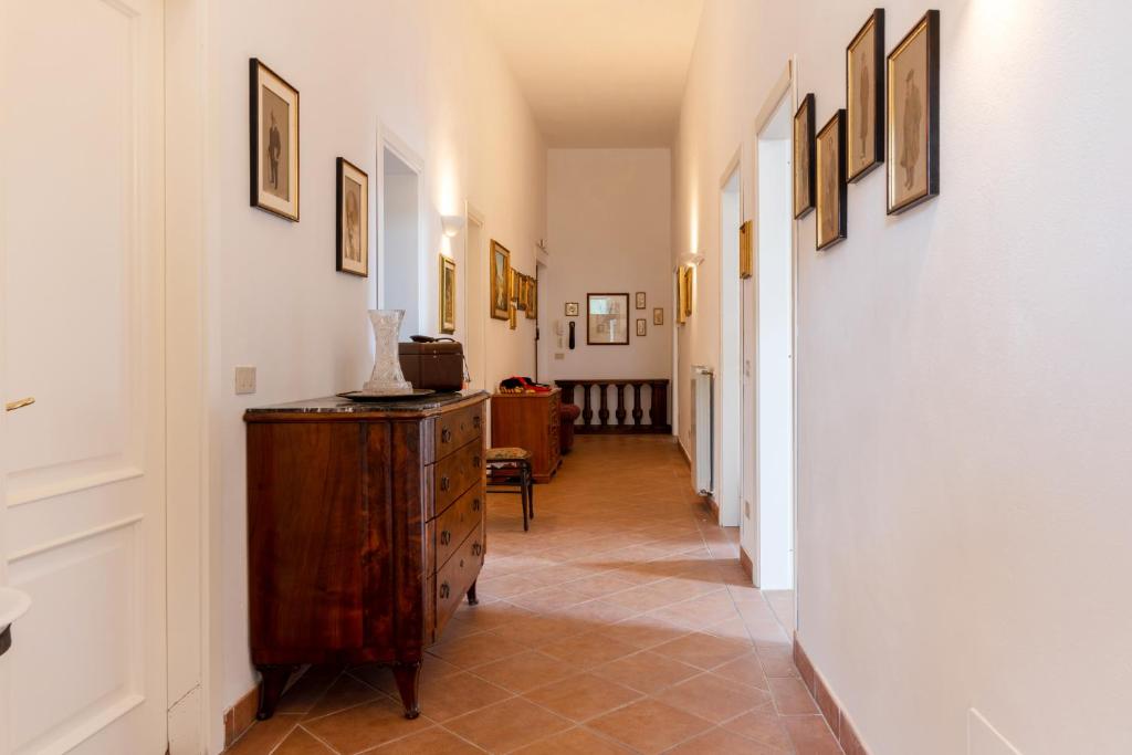 Zdjęcie z galerii obiektu Borgo Stretto Bright Apartments w Pizie