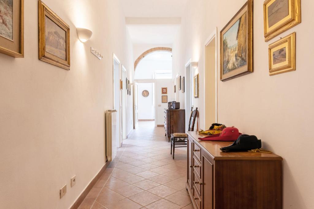 Zdjęcie z galerii obiektu Borgo Stretto Bright Apartments w Pizie