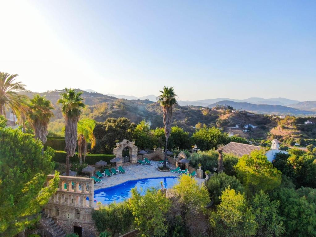 ALAKRAN TU VILLA RURAL FINCA la RAJA, Málaga – Updated 2022 ...
