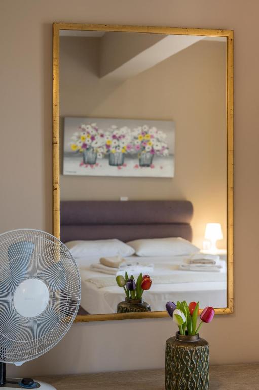 Tholos Apartments - 13