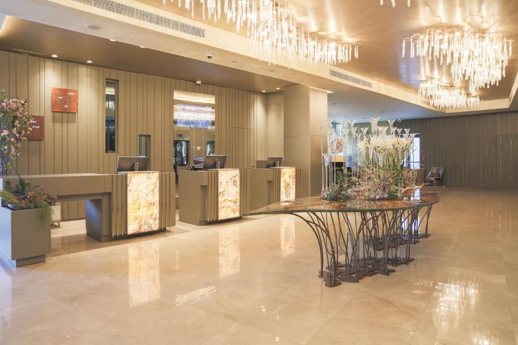 Posezení v ubytování The Legacy Luxury Hotel, Algiers