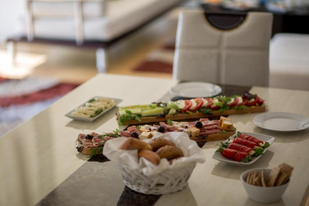 Spa Resort Luxury Apartments - 12