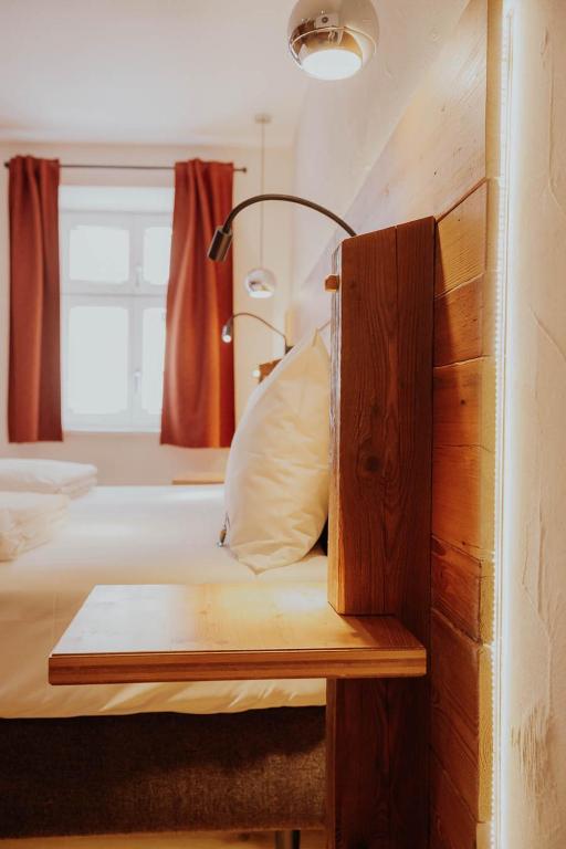 Altstadtmittehotel Sonne - Superior Kamer Met Extra Bed