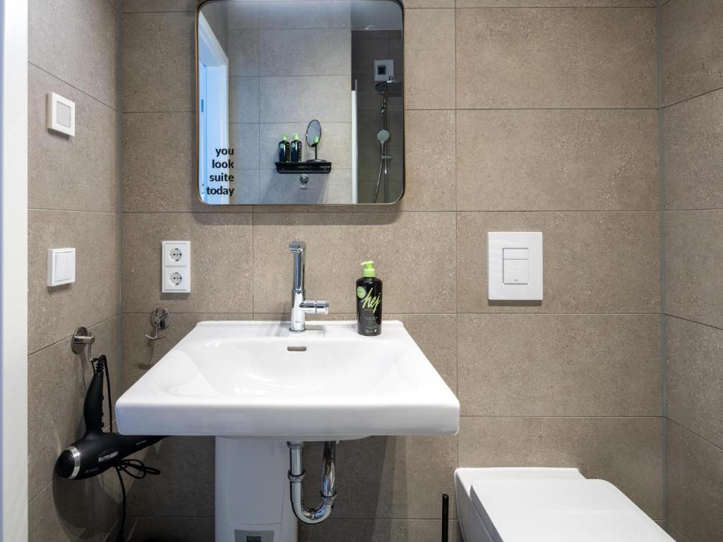 Limehome Frankfurt Gutleutstraße - Digital Access - Resim 31