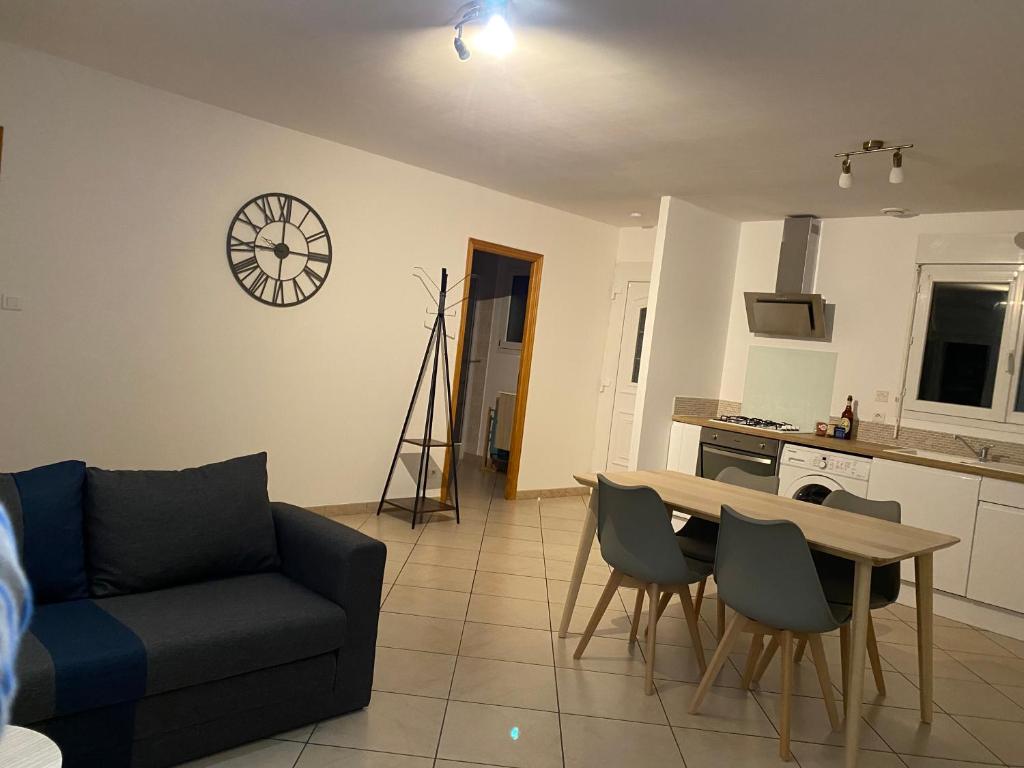 Kuchyň nebo kuchyňský kout v ubytování Gîte des Landes