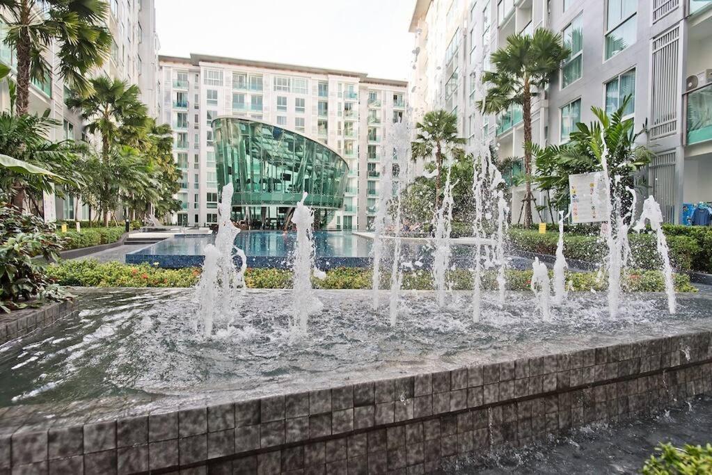 Fotografie z fotogalerie ubytování GLAMOROUS 1 Bedroom in City Center Residence v destinaci Pattaya Central