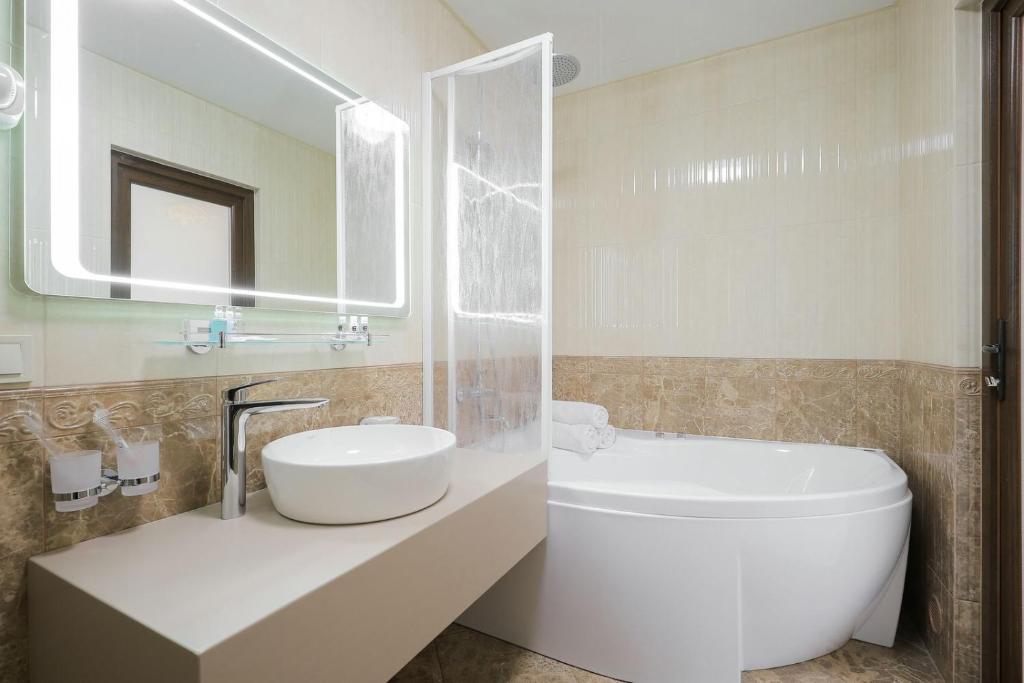 Borys Hotel Boryspil Airport photo