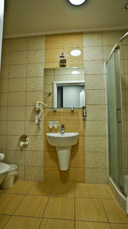 Kúpeľňa v ubytovaní Hotel Made in Napoli by Siervo Międzybórz