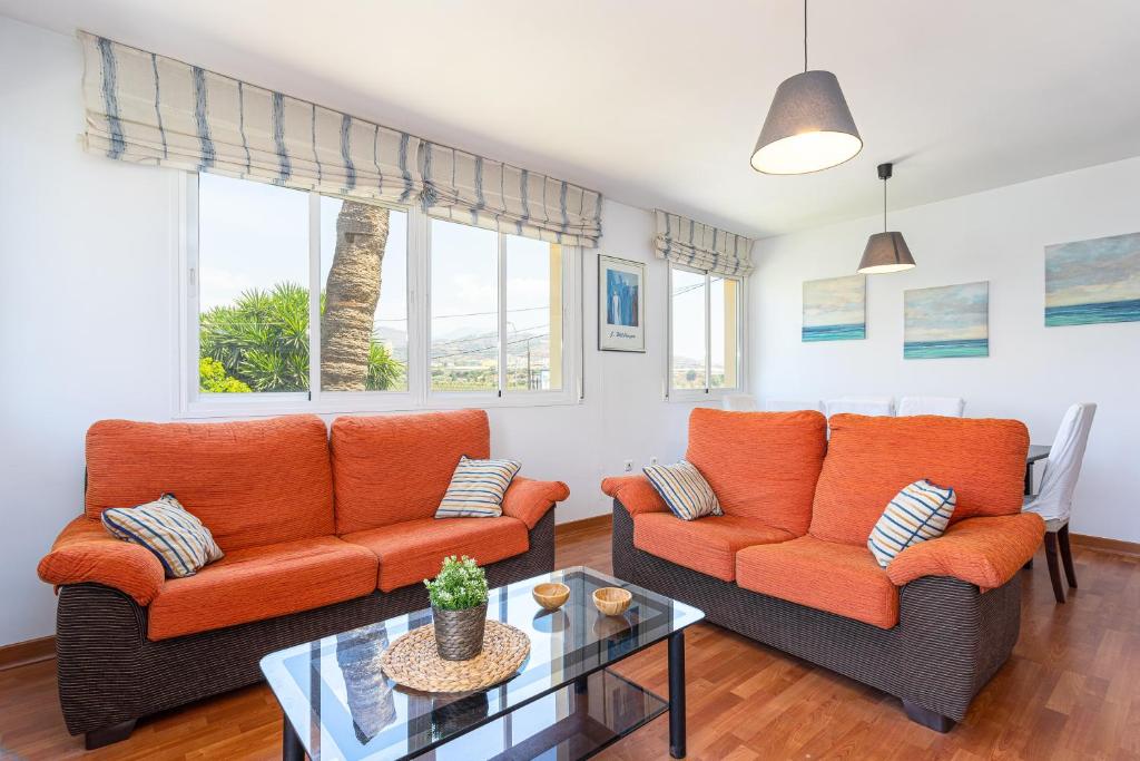 Część wypoczynkowa w obiekcie Apartamento El Recreo Torrox by Solset