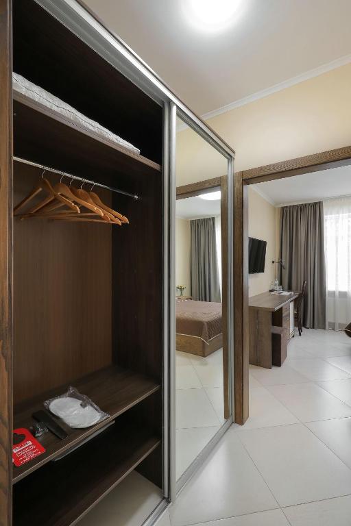 Borys Hotel Boryspil Airport photo