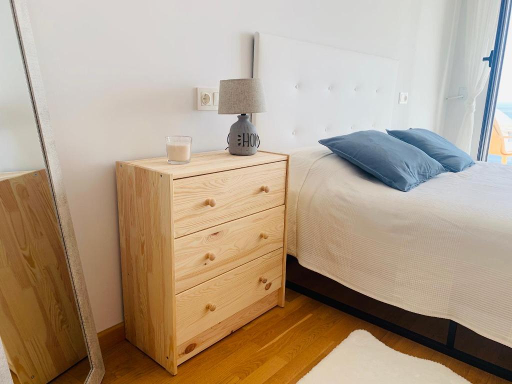 Apartamentos LAMAROSA - DELUX -PARKING-