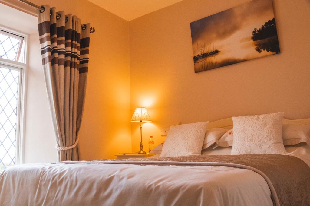 The Village Inn - Chambre Double Avec Salle De Bain Privée