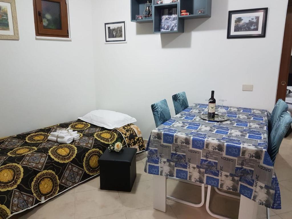 Postel nebo postele na pokoji v ubytování Casetta di Diego
