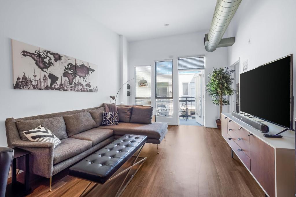 Sixth Avenue Loft #416