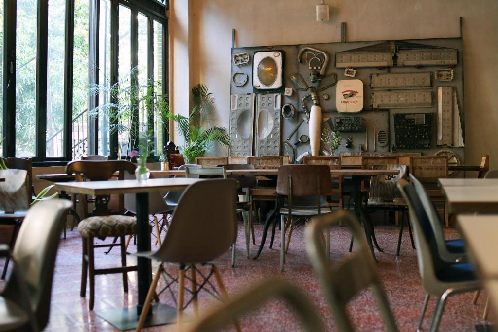 Restoran või mõni muu söögikoht majutusasutuses Hotel Monopoli