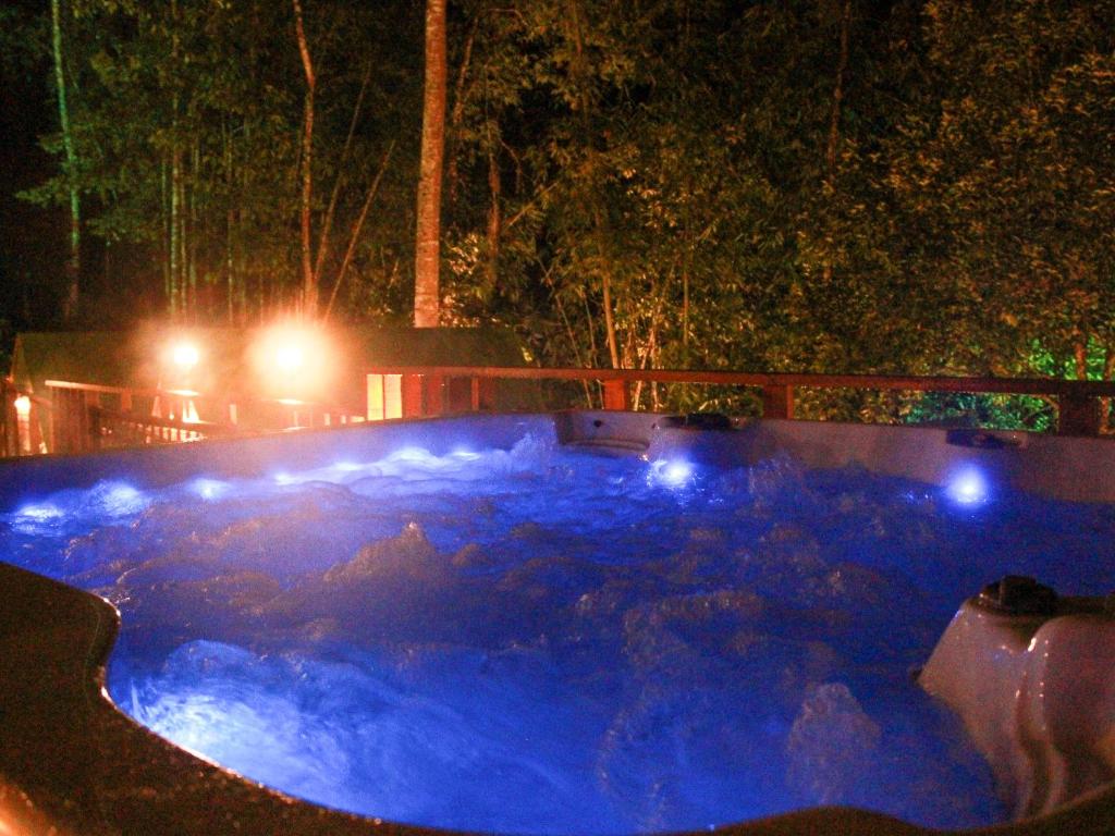 Rustcamps Glamping Resort - 带花园的家庭房间