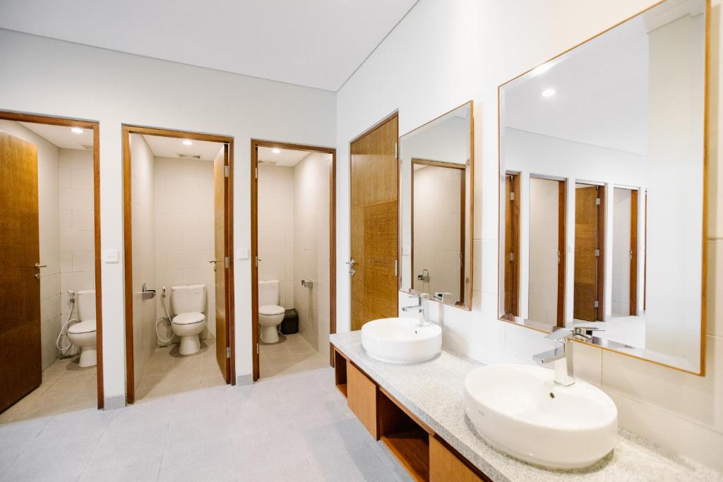 Vasudha Hostel Canggu - 13