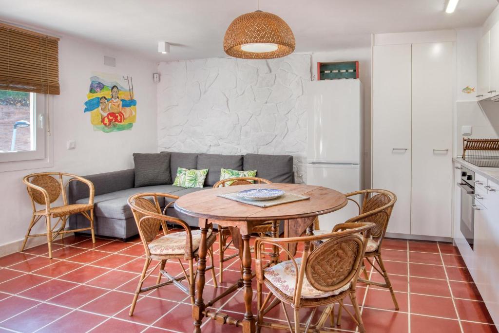 Kuchyň nebo kuchyňský kout v ubytování Old Side Duplex Platja d Aro