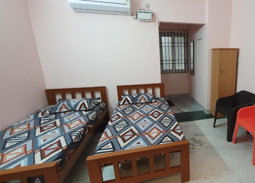 Postel nebo postele na pokoji v ubytování Sunshine Stay