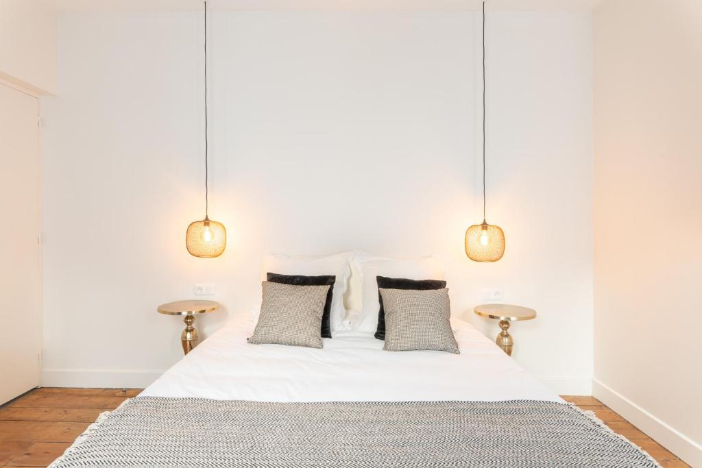 Postel nebo postele na pokoji v ubytování LAROZIERE Chambres d’hôtes