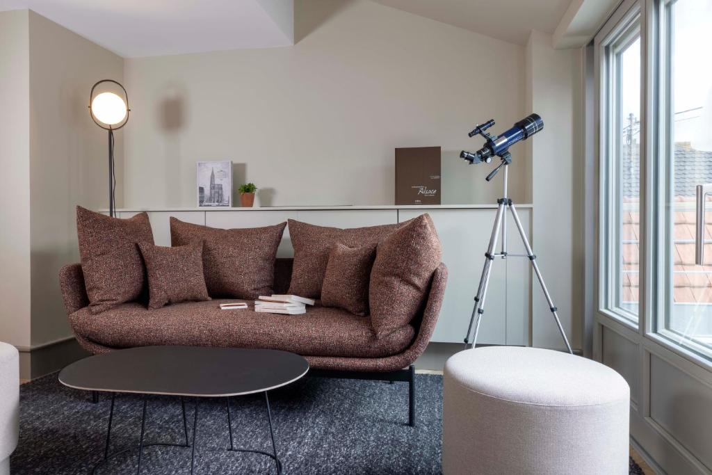 Hotel La Diligence - Suite With Terrace