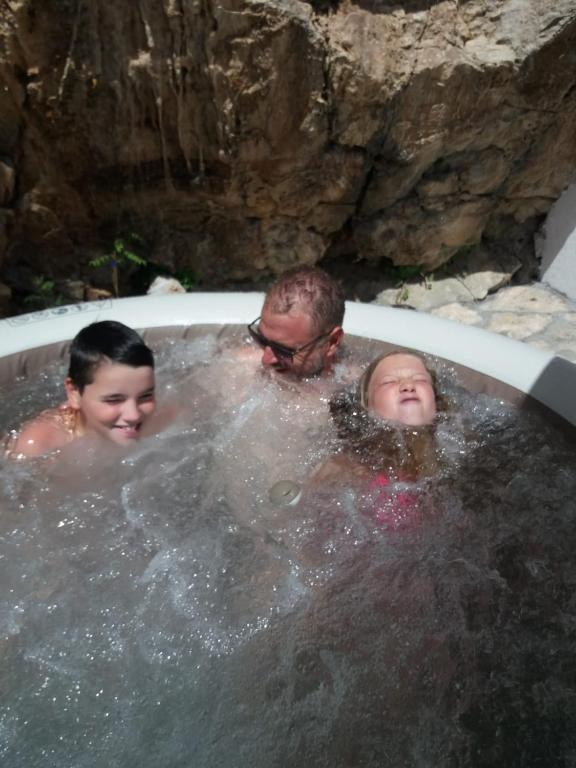 Hostia v ubytovaní Kuća za odmor Leptirić