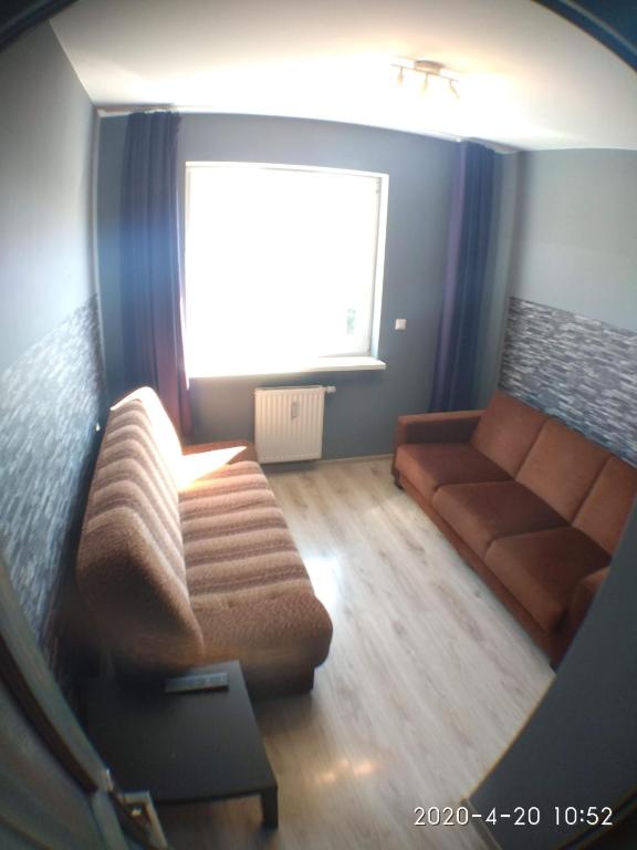 Posedenie v ubytovaní 2060 Zwycięstwa 5G - Tanie Pokoje w apartamencie - samodzielne zameldowanie - self check in