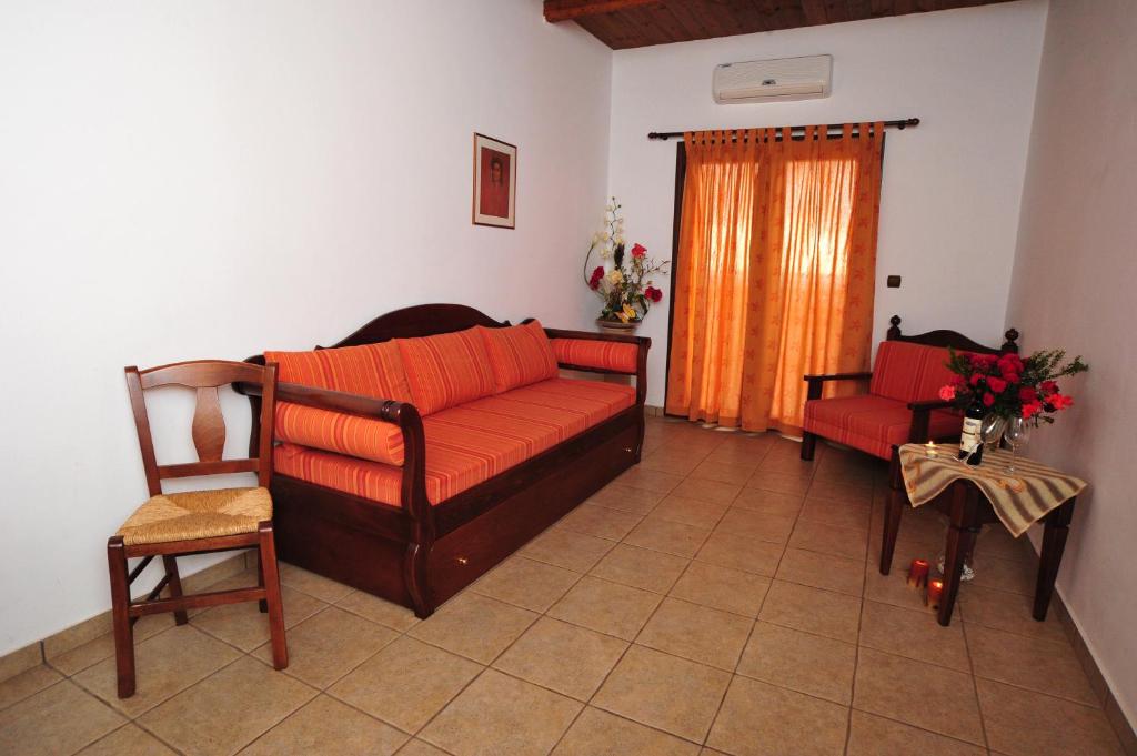 Postel nebo postele na pokoji v ubytování Kavousi Resort