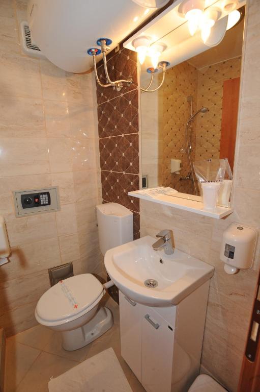 Bany a Hotel Rendez Vous