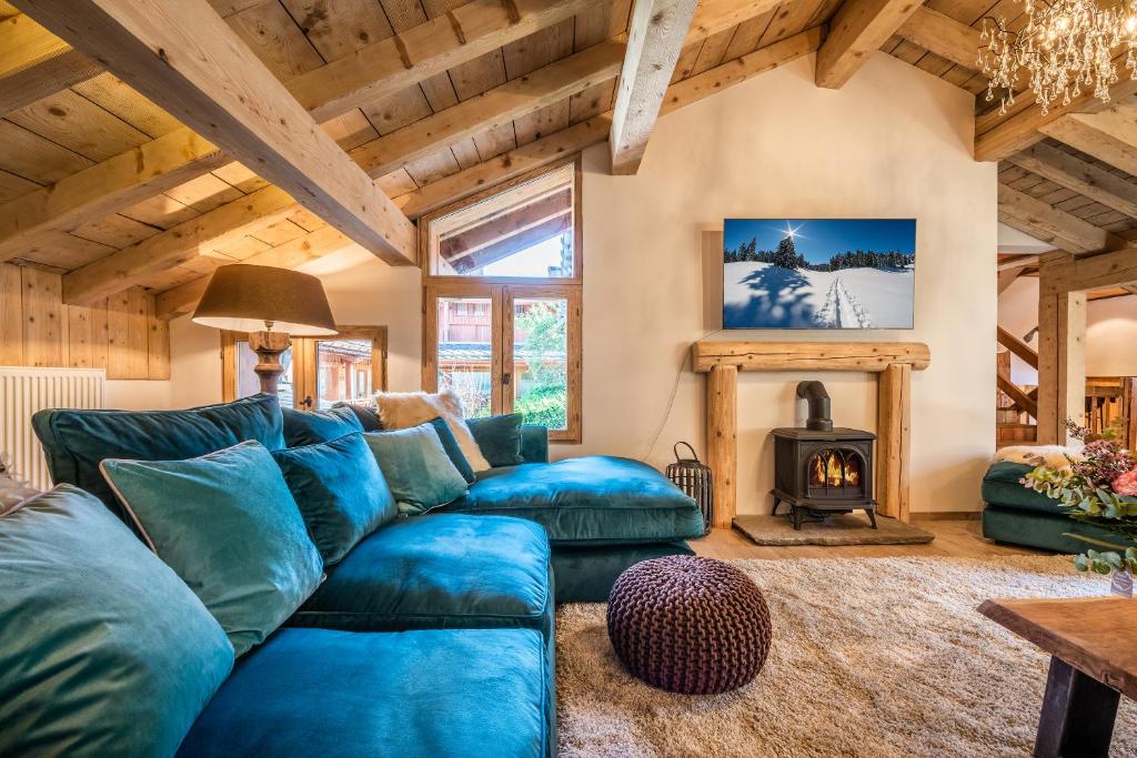 Chalet Chu Lo Dou Le Praz Courchevel - by EMERALD STAY