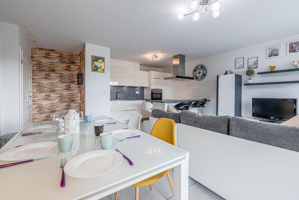 Le Merveilleux - Proche Thionville, Metz, Luxembourg - Apartamento De Dos Dormitorios