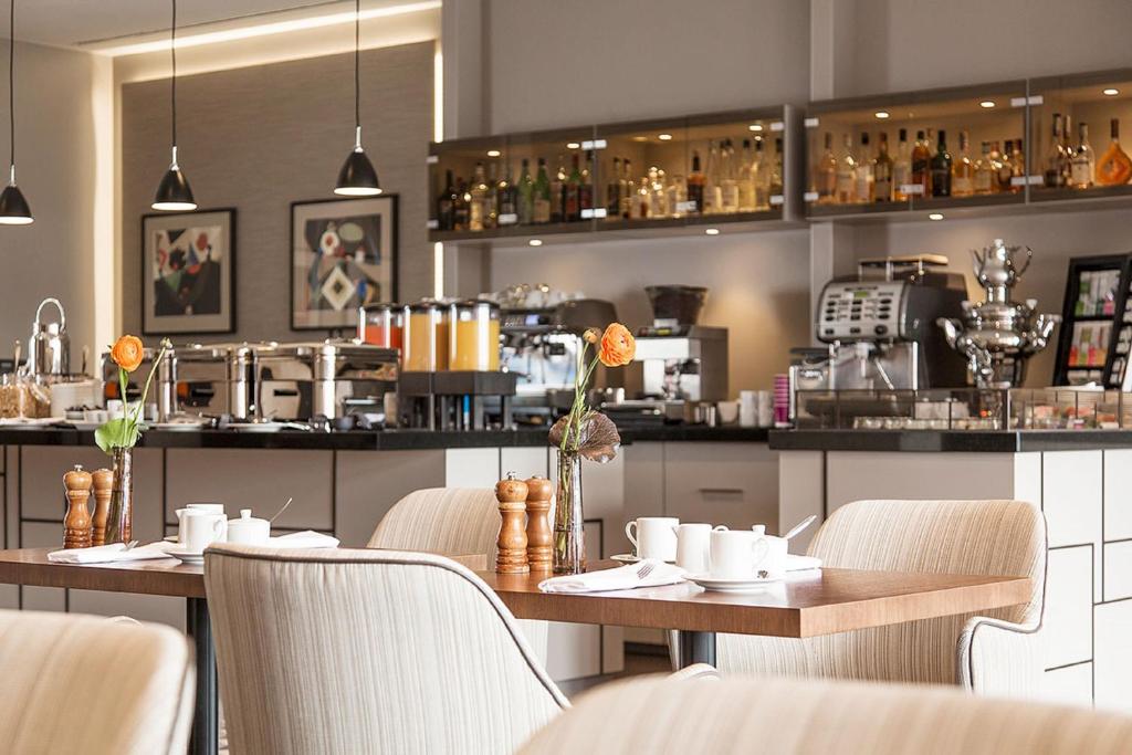 AMERON Bonn Hotel Königshof - Resim 27